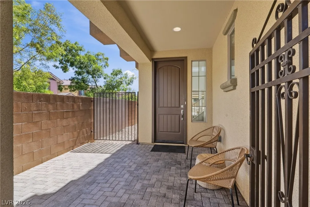 11235 Almador Vista Court — photo 5