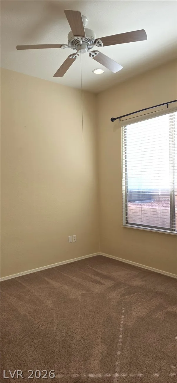 2057 KING MESA Drive — photo 3