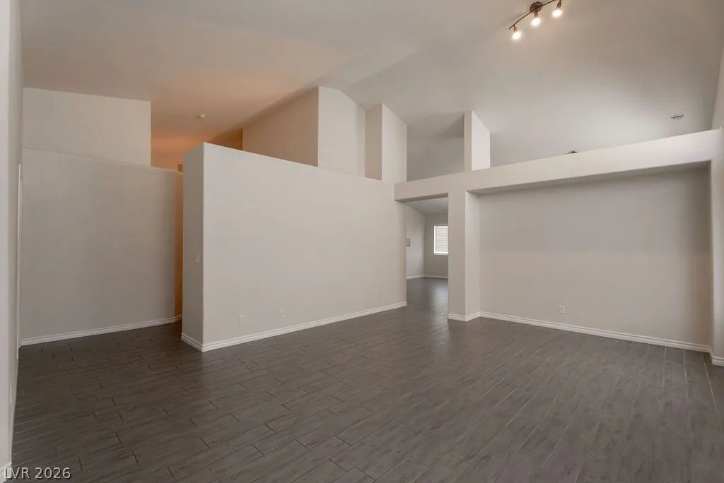 681 Quiet Stream Court — photo 2