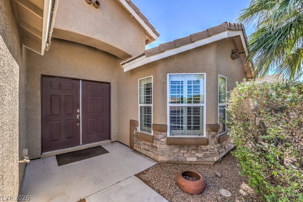 10232 Cowboys Dream Street — photo 2 of 29