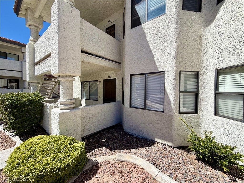 2713 Otter Creek Court 102 — photo 1