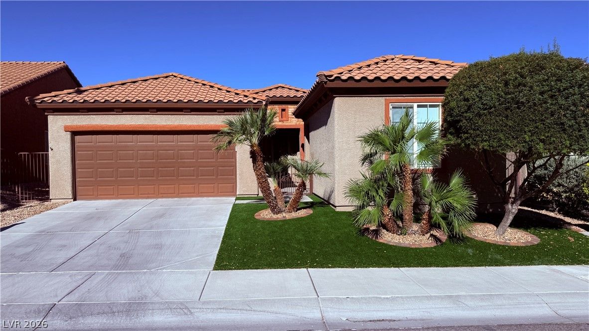 3065 Olivia Heights Avenue — photo 1