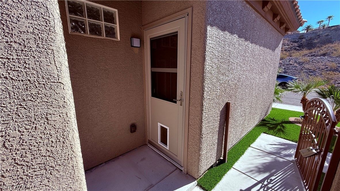 3065 Olivia Heights Avenue — photo 5
