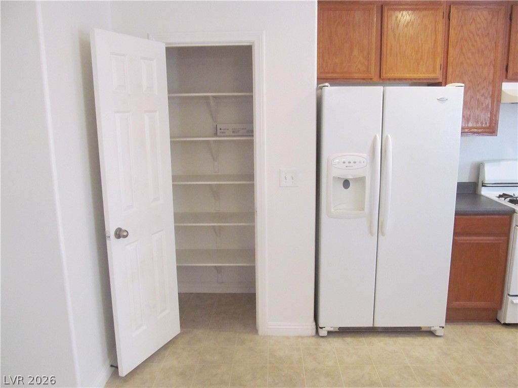 7905 Storyland Street — photo 5