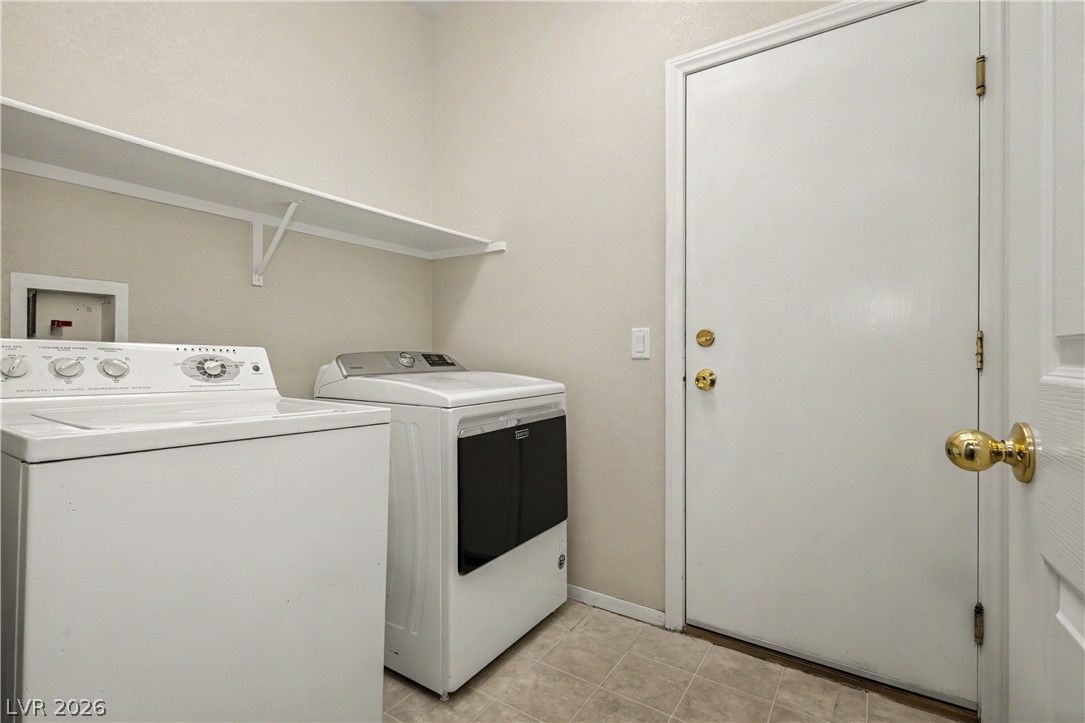 Photo 29