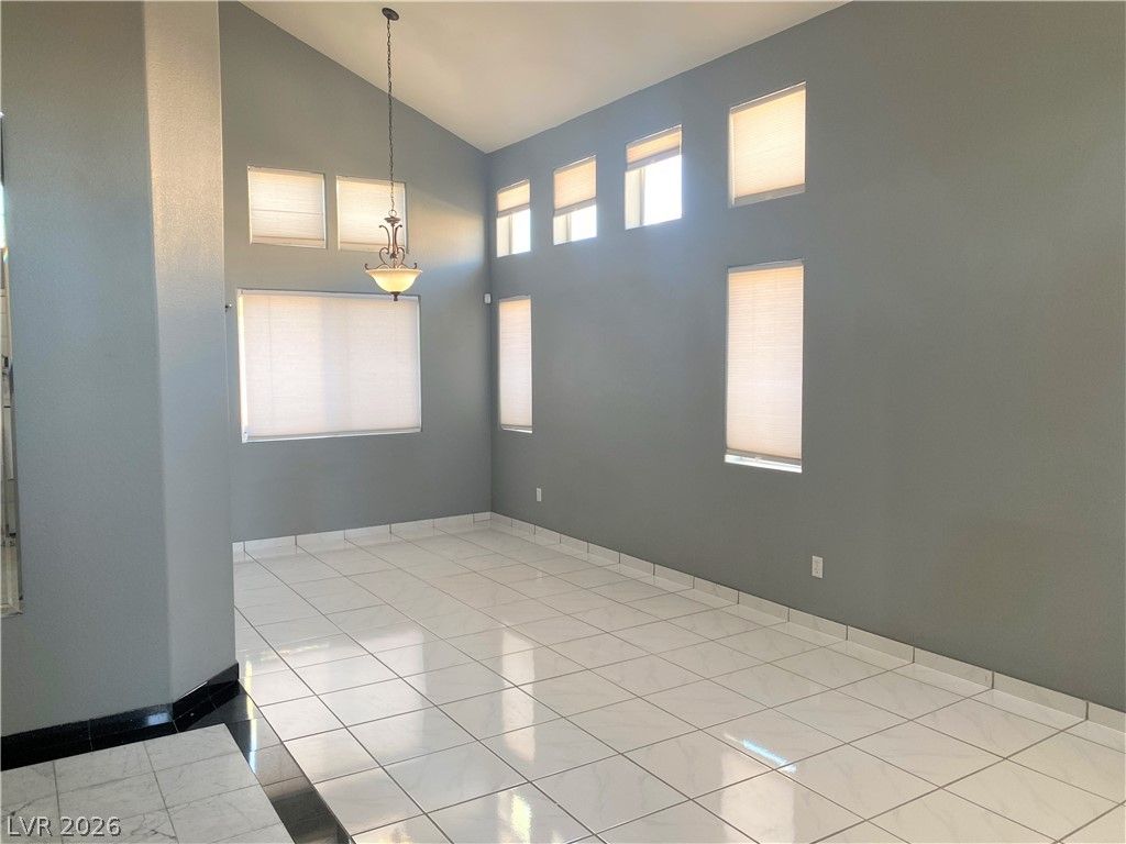 5225 White Coyote Place — photo 3