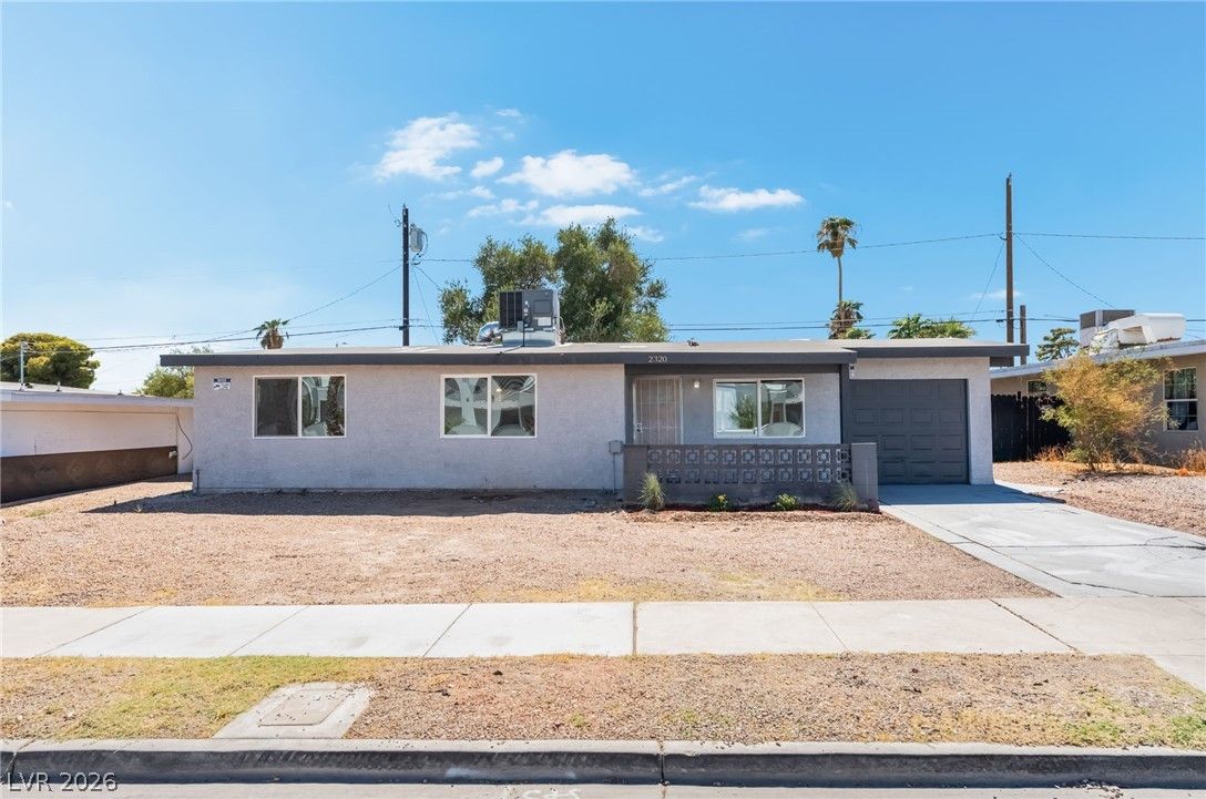 2320 East Oakey Boulevard — photo 1 of 33