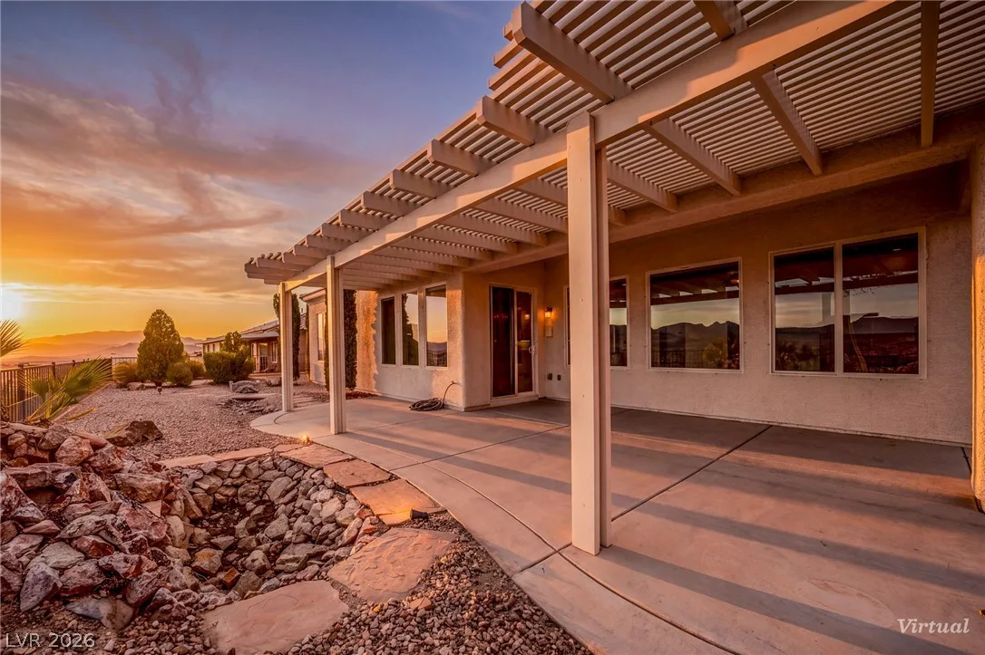 2727 White Sage Drive — photo 2