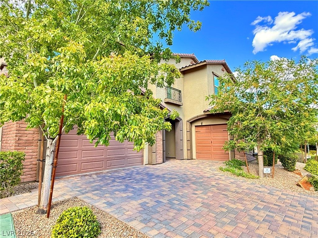 12006 Vento Forte Avenue — photo 2