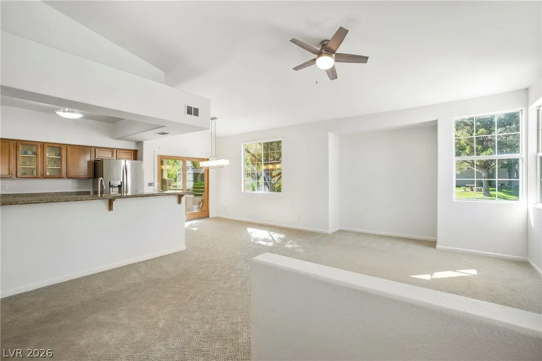 10217 King Henry Avenue 202 — photo 4