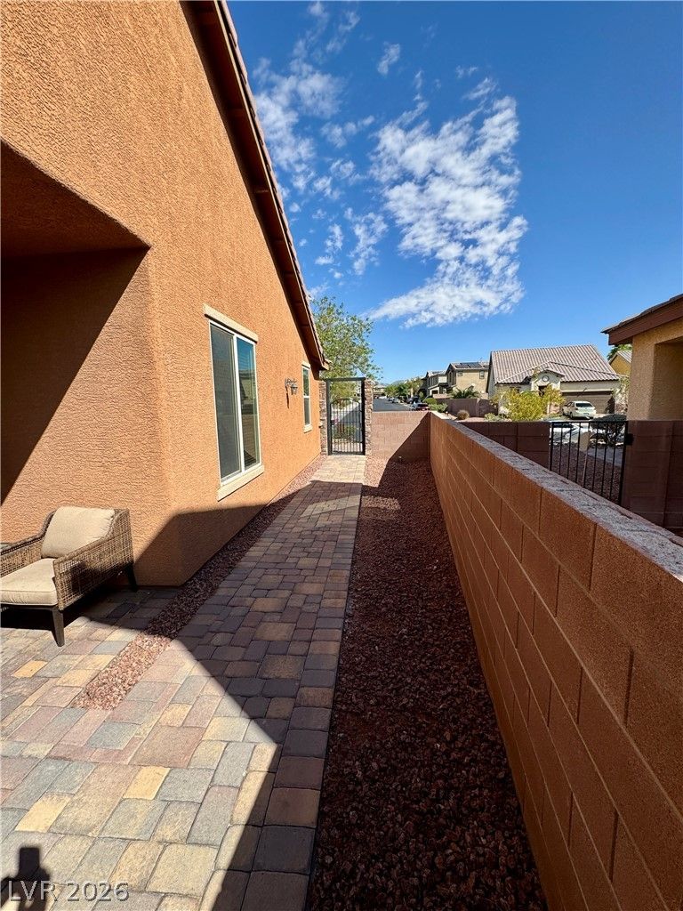 4037 Crystal Island Avenue — photo 4 of 37