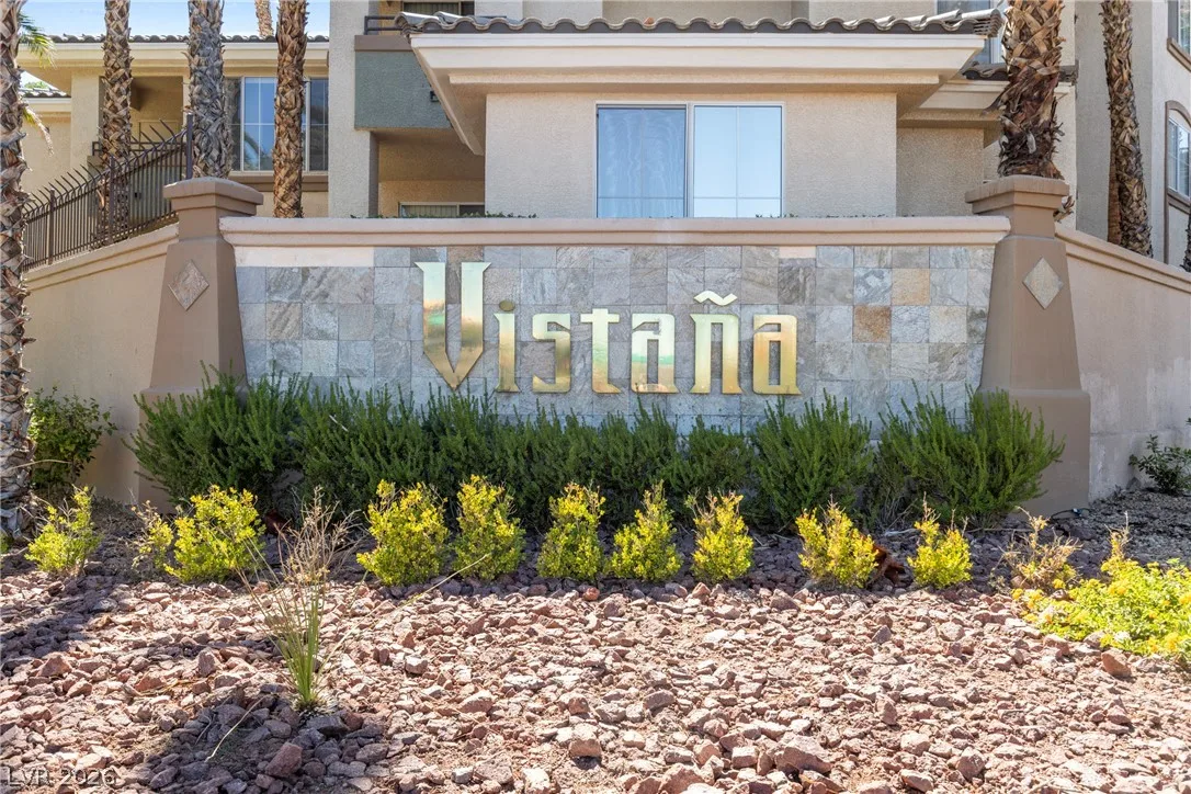 7185 South Durango Drive 102 — photo 1