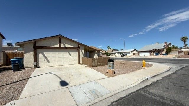 4295 Sunnyview Court — photo 1