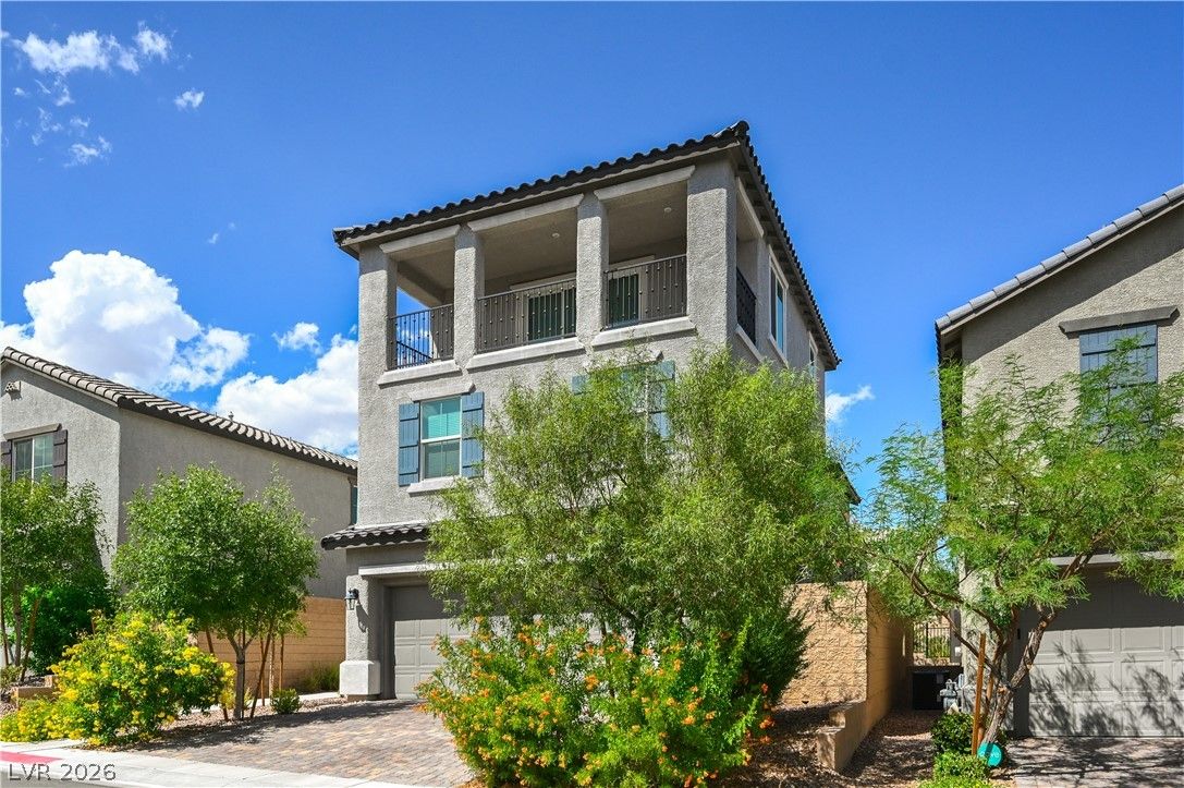 10610 Sariah Skye Avenue — photo 3