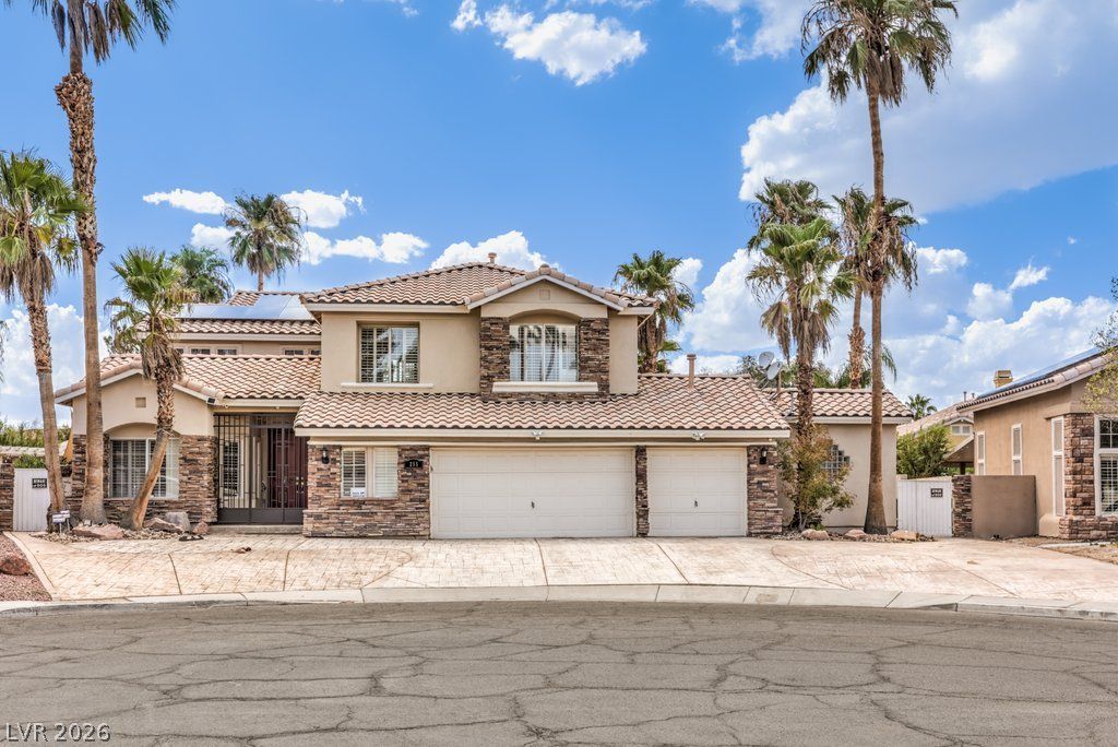 255 El Camino Verde Street — photo 1