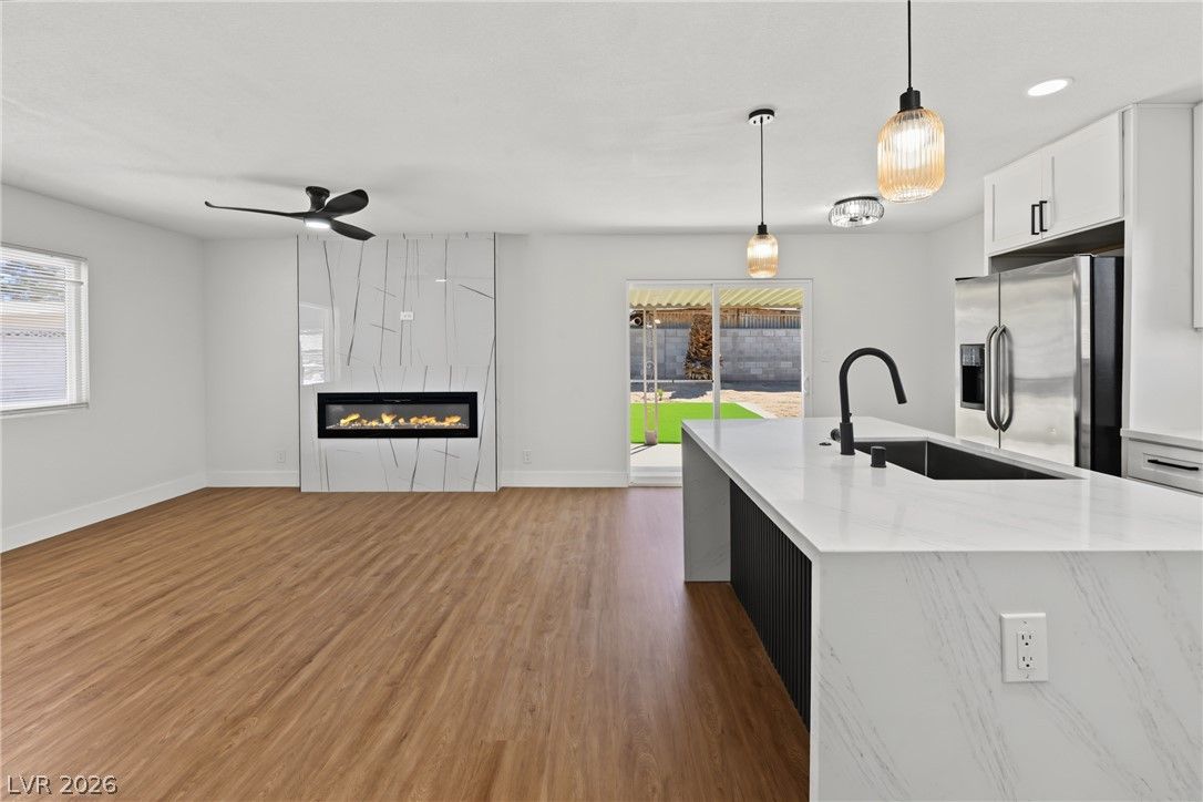 5257 Fairfax Circle — photo 2