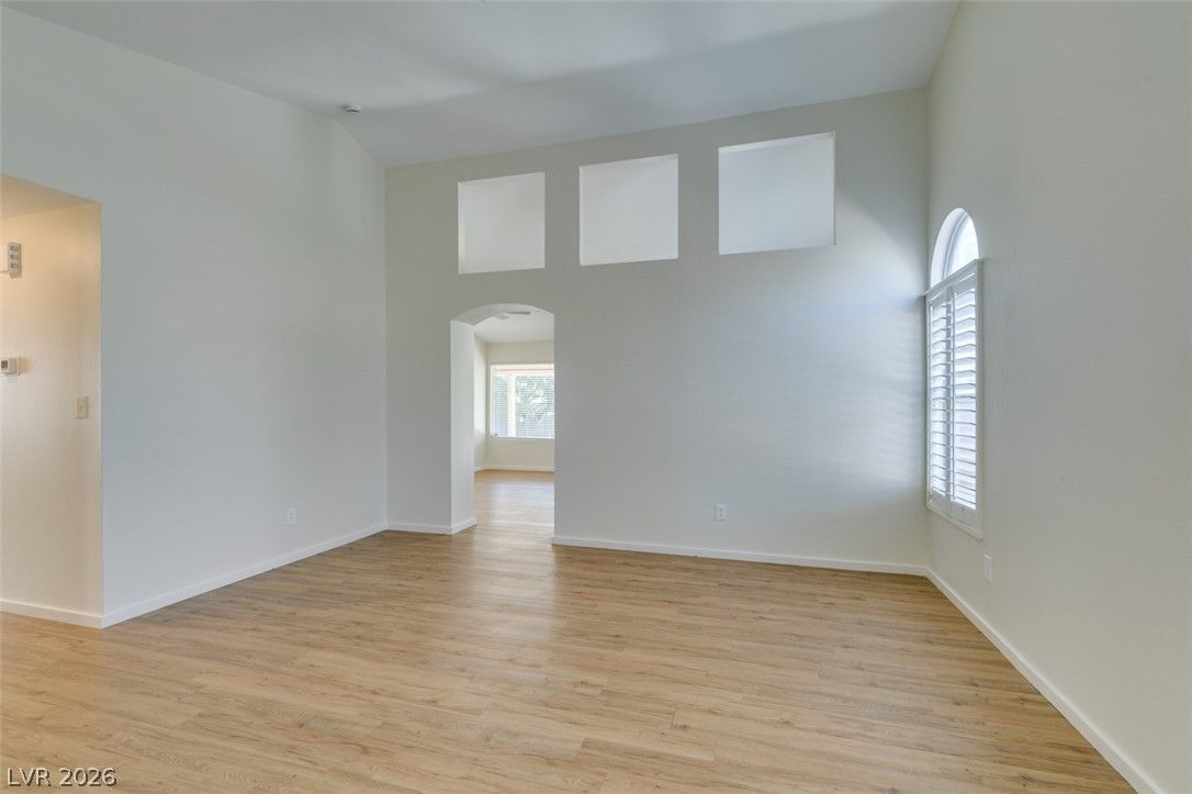 7749 Kasmere Falls Drive — photo 3