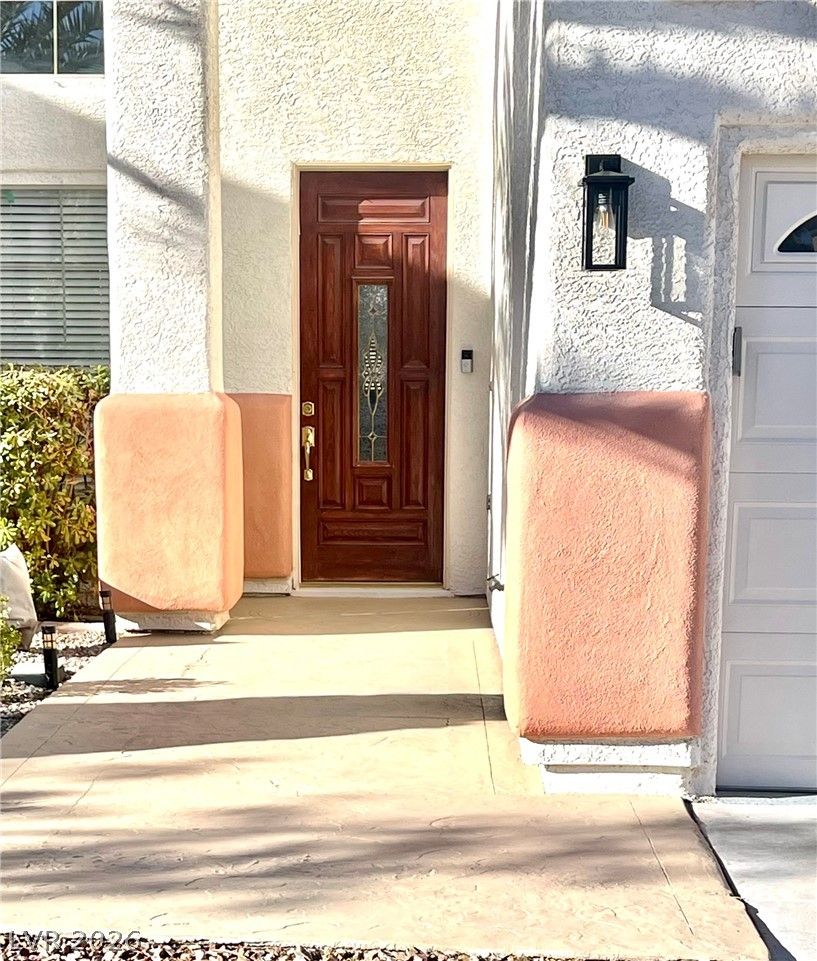5136 Masotta Avenue — photo 3