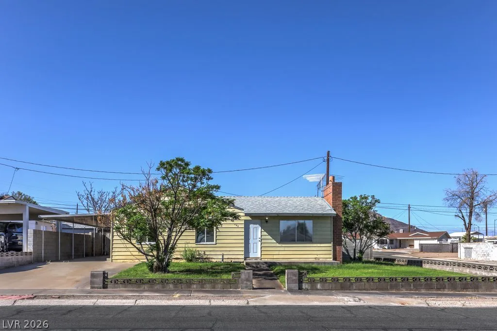 580 Karen Way — photo 3 of 34