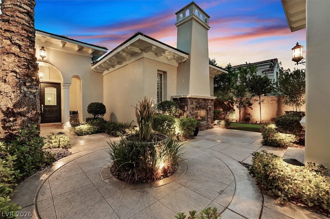 12057 OAKLAND HILLS Drive — photo 3