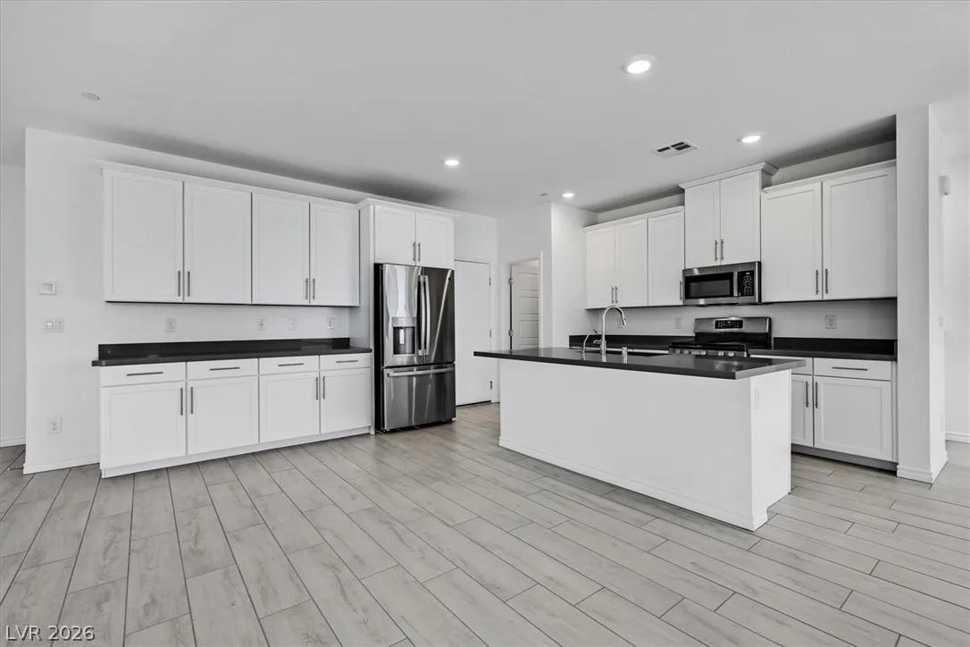303 Fletcher Falls Street — photo 5