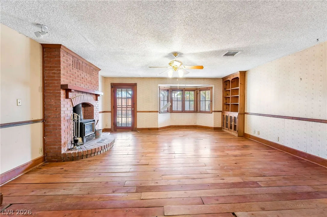 428 Bolsa Drive — photo 2