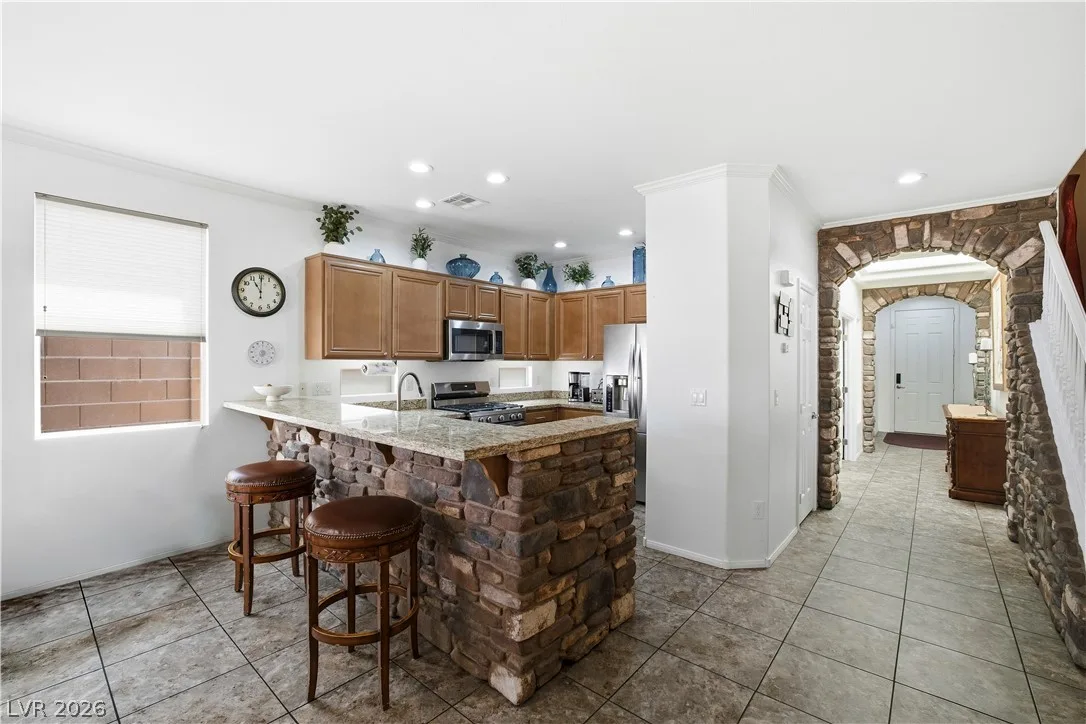 7568 Schuders Avenue — photo 4