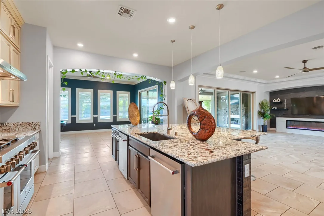 7771 Mojave Yucca Court — photo 2
