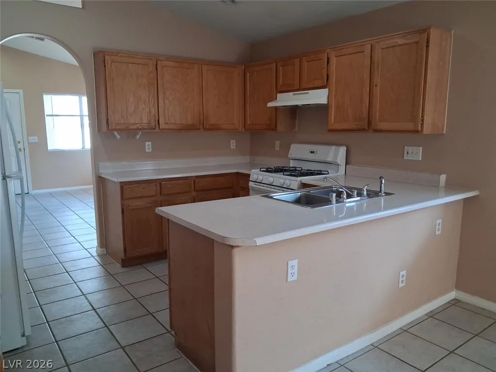 4455 Bertram Lane — photo 3