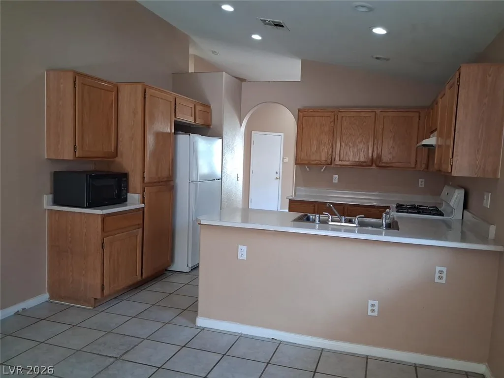4455 Bertram Lane — photo 4