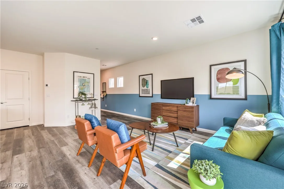 1206 Sun Parakeet Drive — photo 4