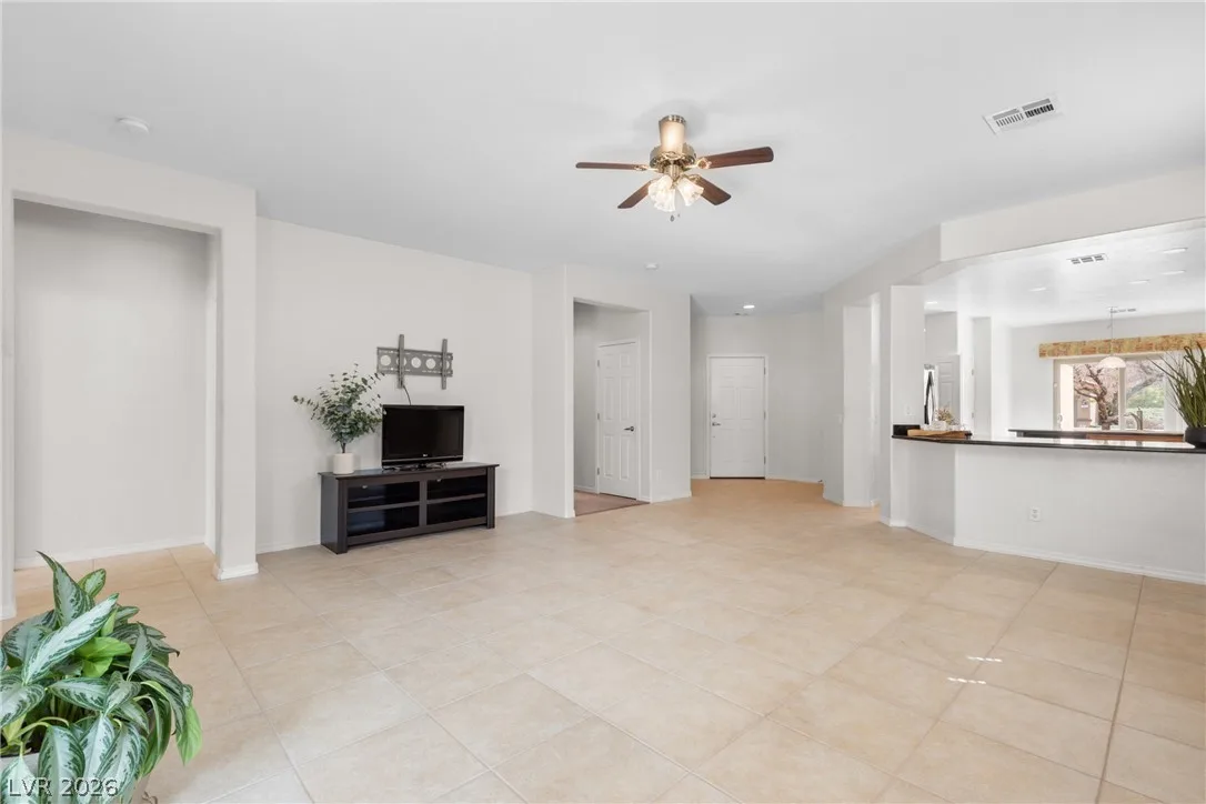 3931 Shetland Pony Street — photo 5 of 45