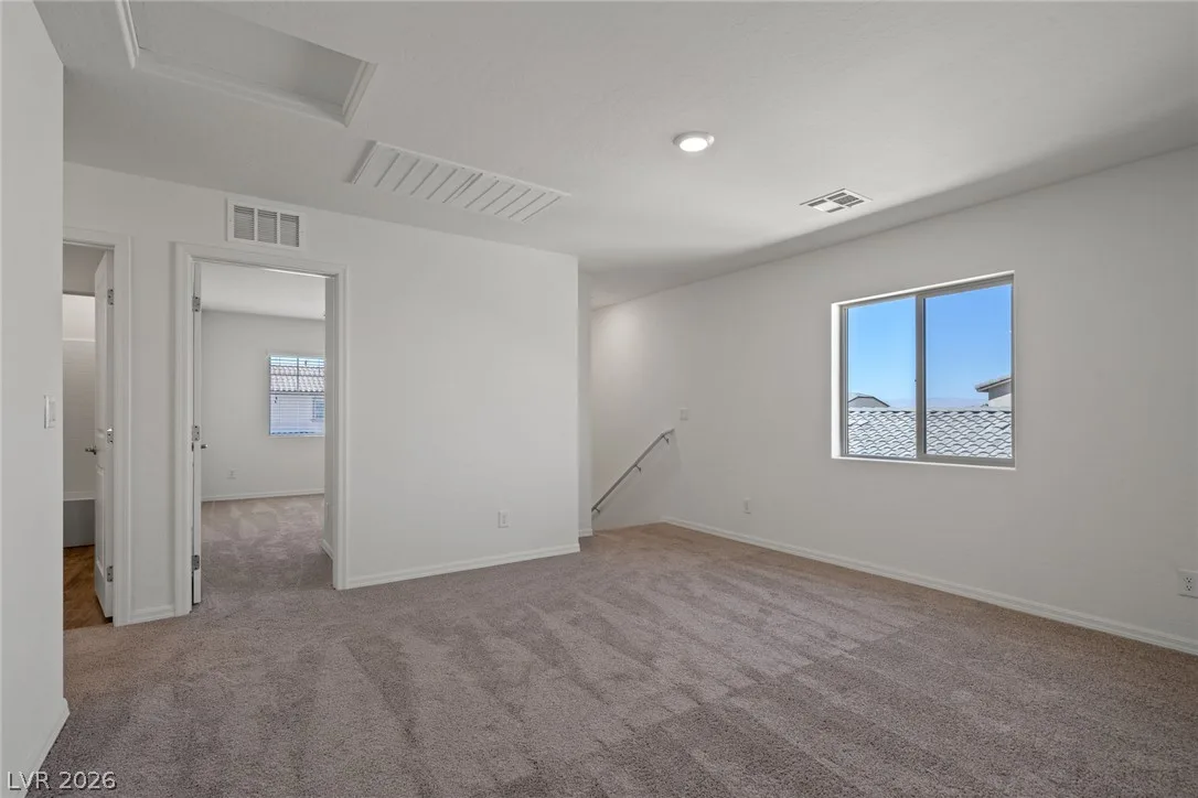 6710 Magnolia River Avenue — photo 5 of 8