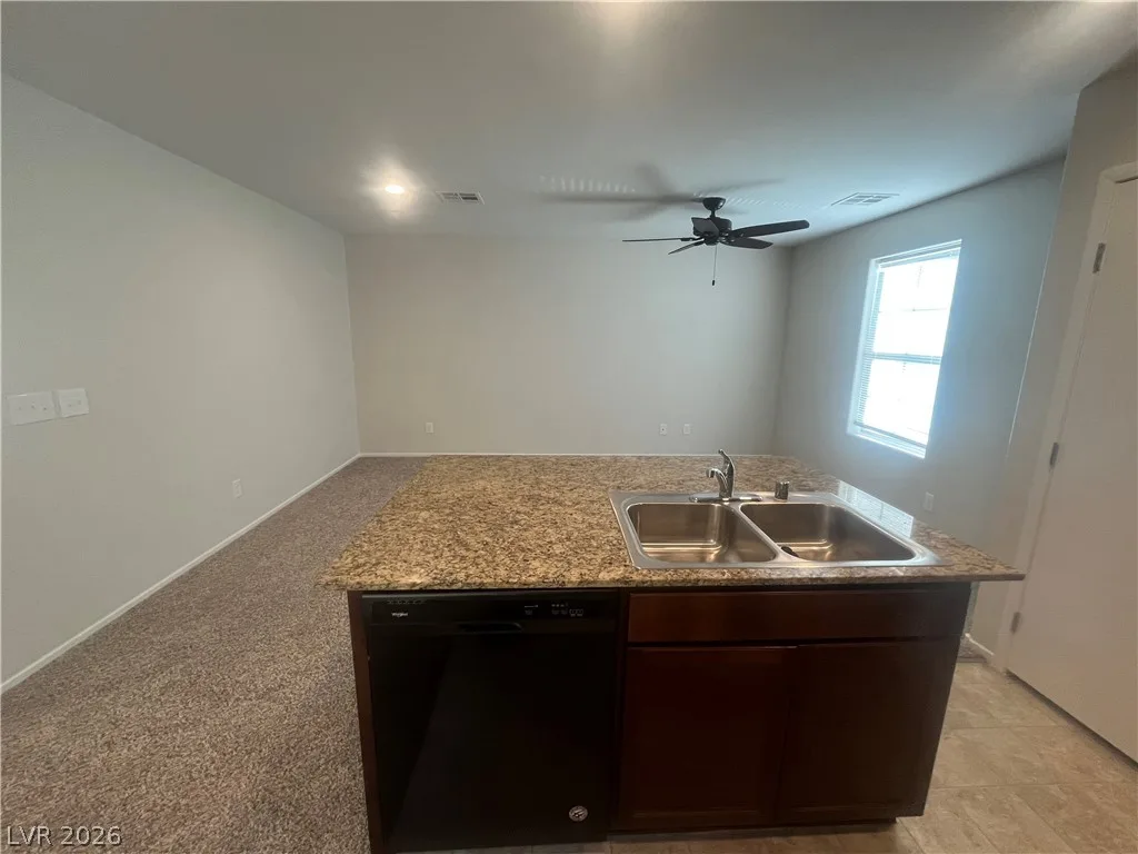 4598 Townwall Street — photo 3