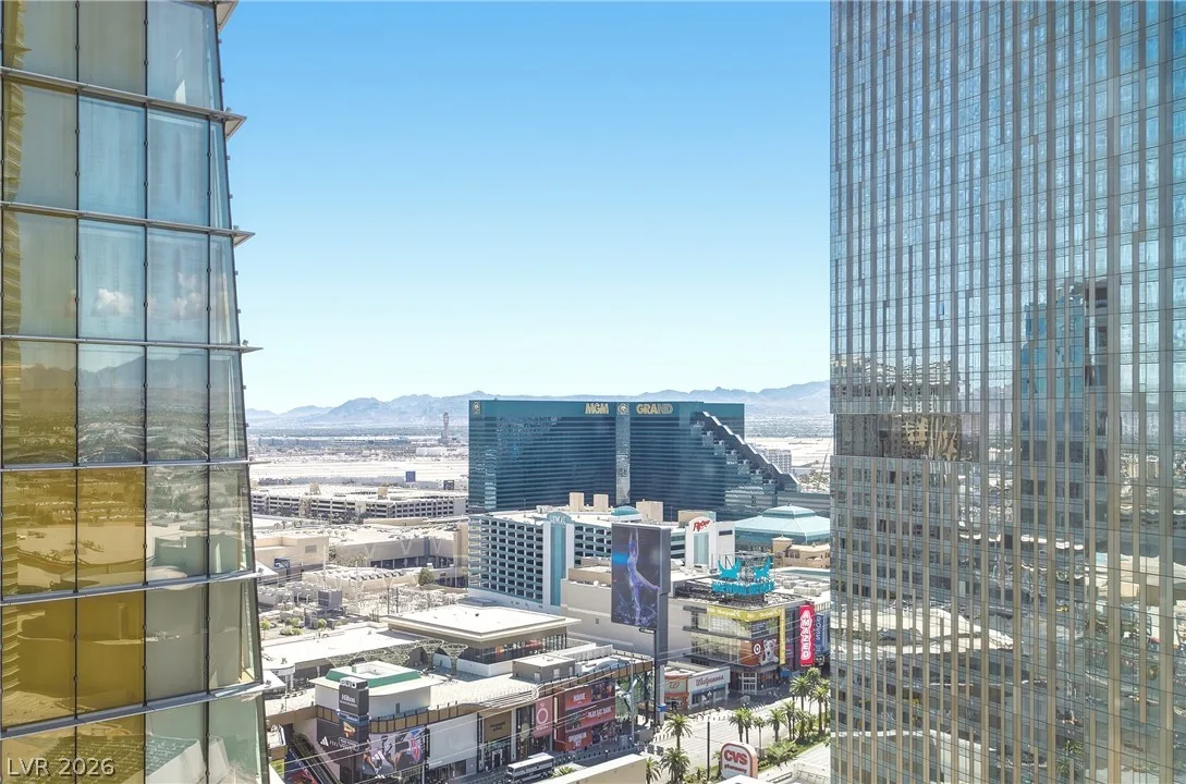 3726 Las Vegas Boulevard 2310 — photo 3