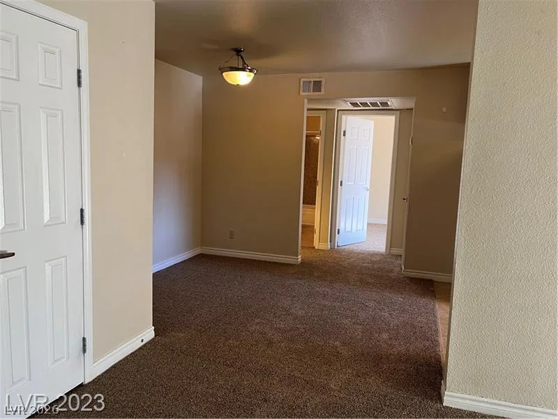 5295 Indian River Drive 316 — photo 4 of 17