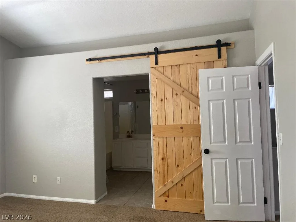 3025 Sunrise Bay Avenue — photo 5