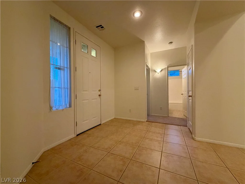 3405 La Cascada Avenue — photo 3