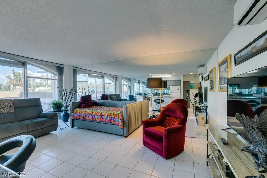 3111 Bel Air Drive 206 — photo 5