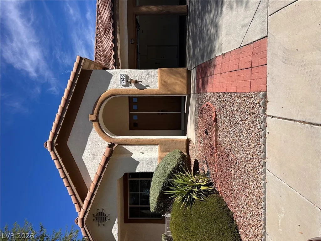 2746 Carolina Blue Avenue — photo 3 of 37