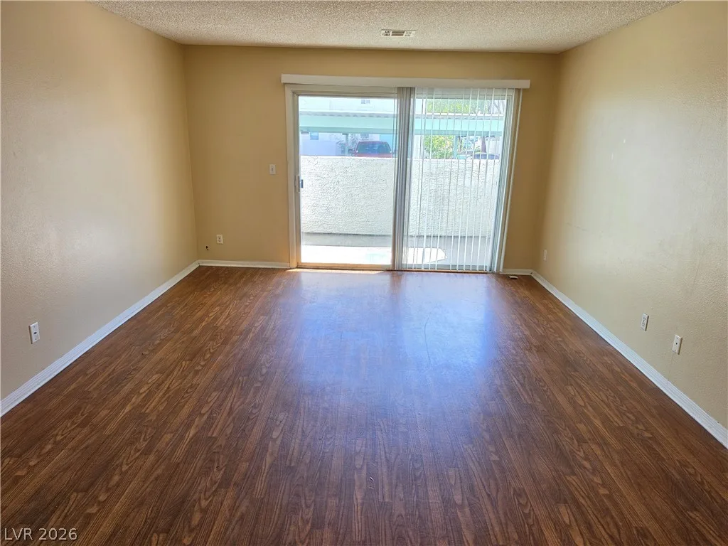 7100 Pirates Cove Road 1028 — photo 3