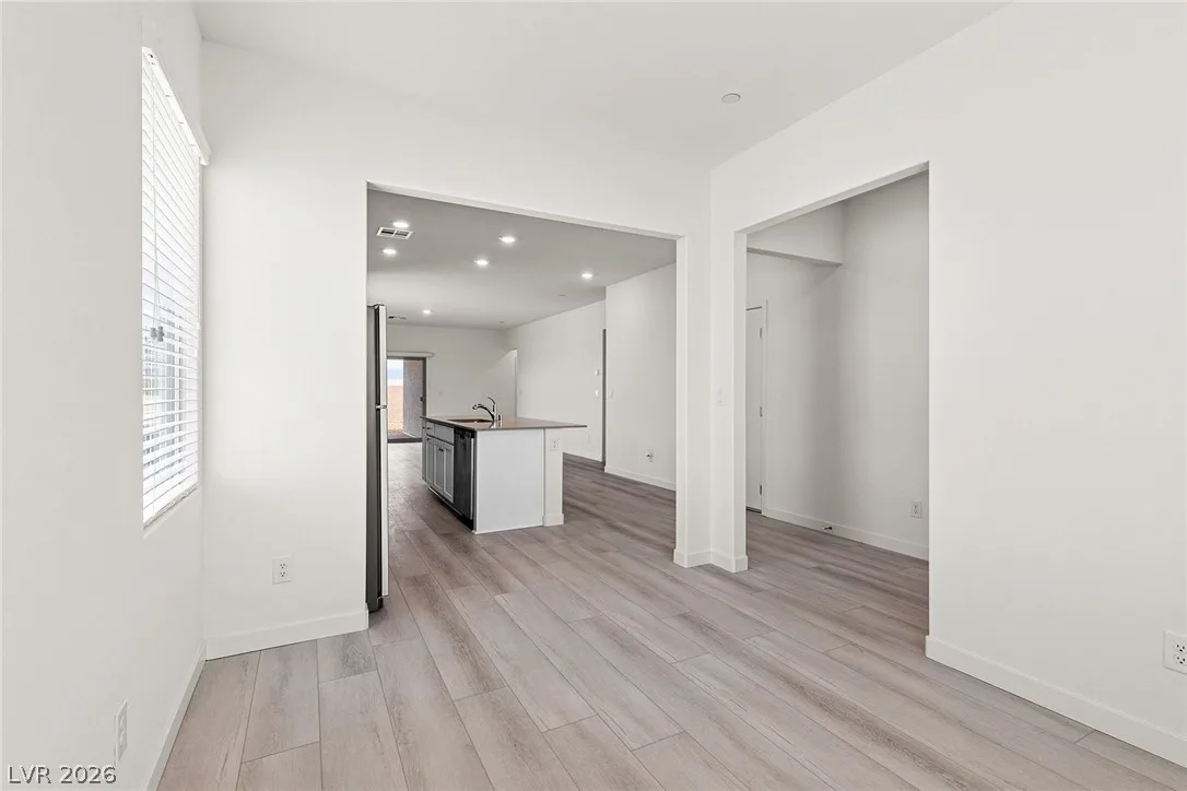 2758 Avril Point Street — photo 3 of 8