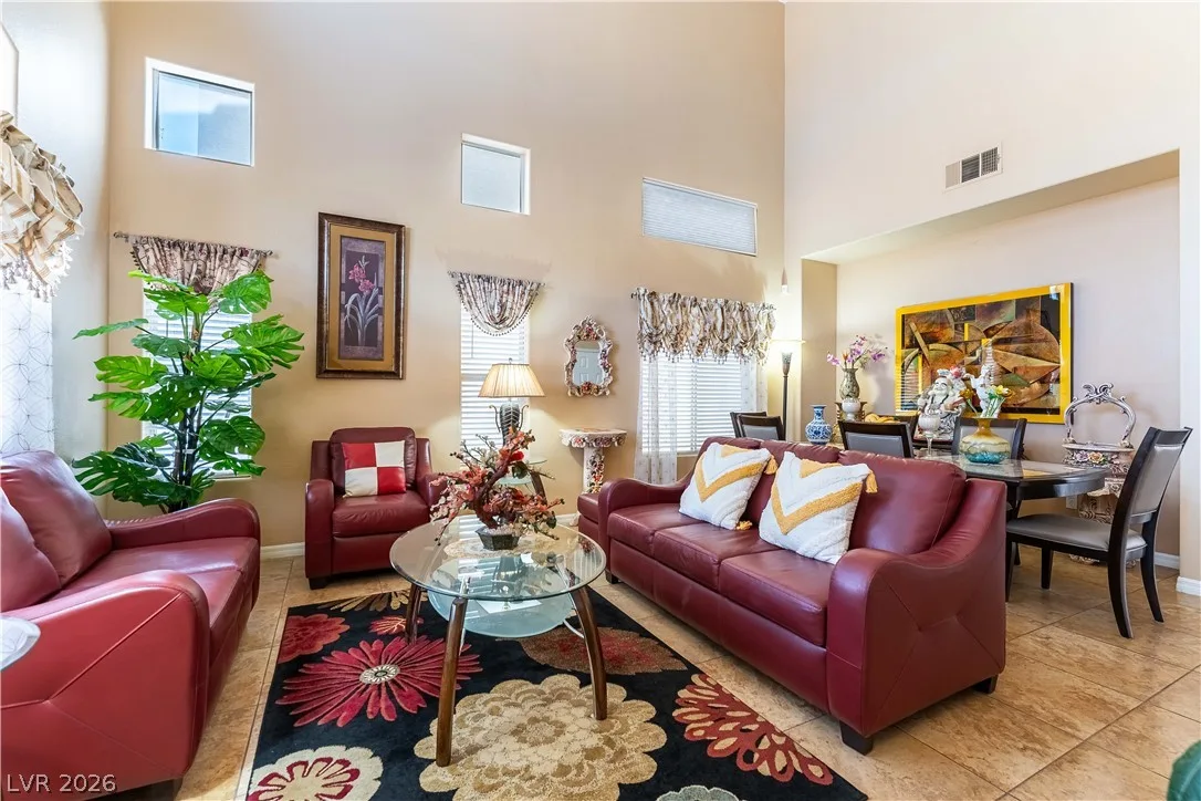 3917 Canary Cedar Street — photo 3
