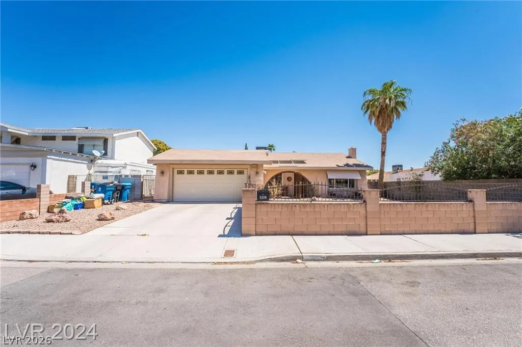 5206 Brentmead Drive — photo 2