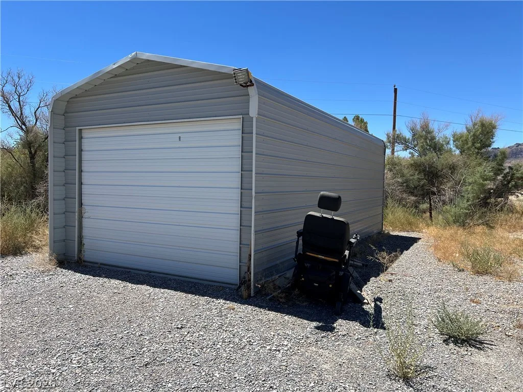 2831 Rita Drive — photo 4