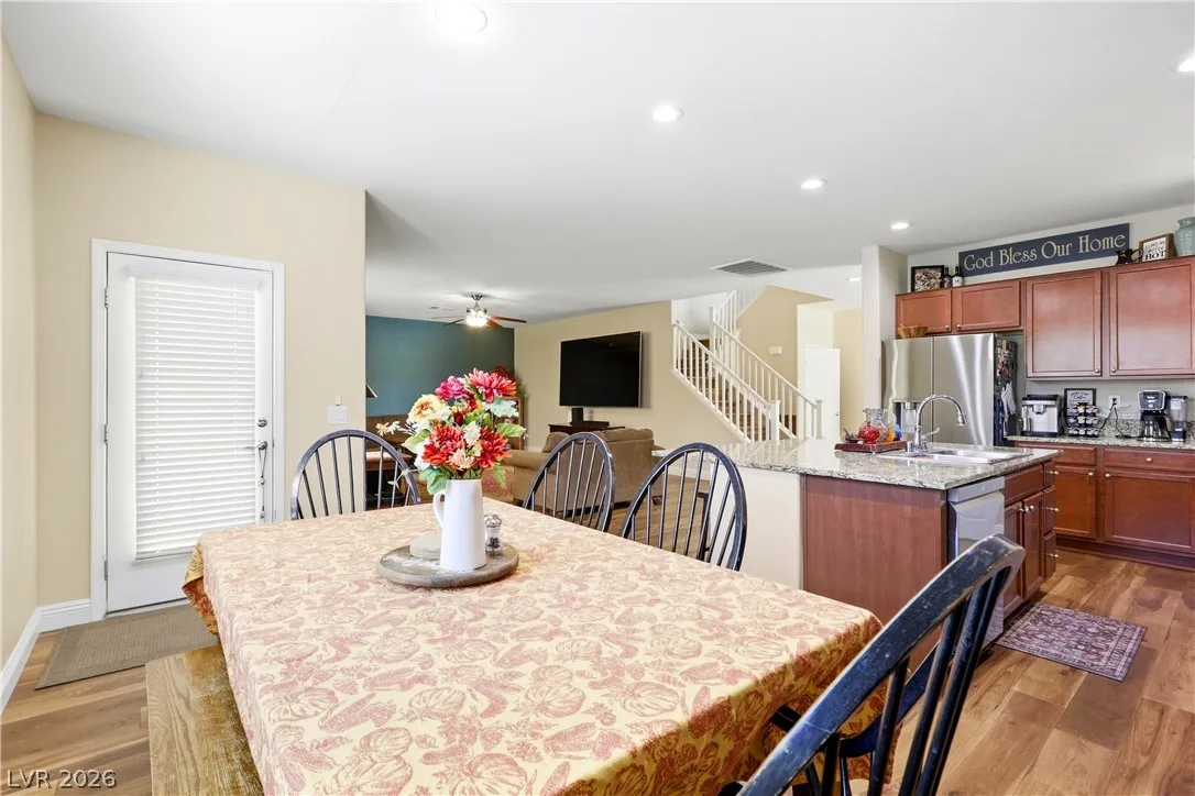 10315 Parkview Mountain Avenue — photo 3