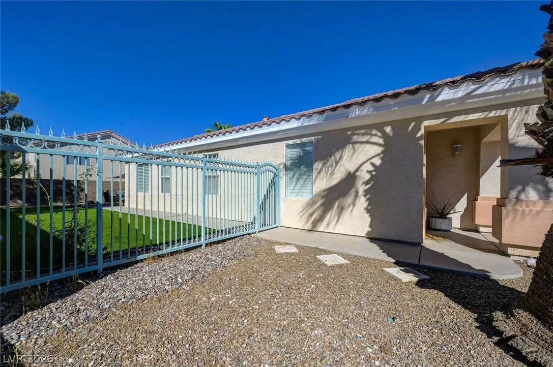 222 hickory heights — photo 4
