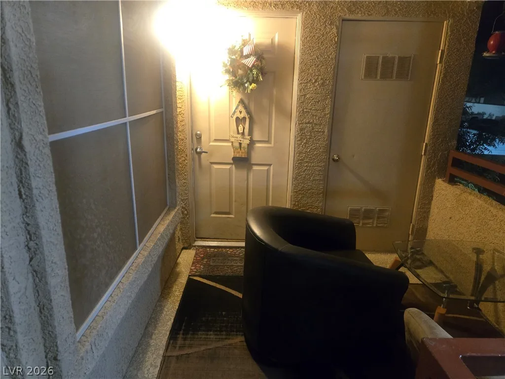 520 Arrowhead Trail 921 — photo 2