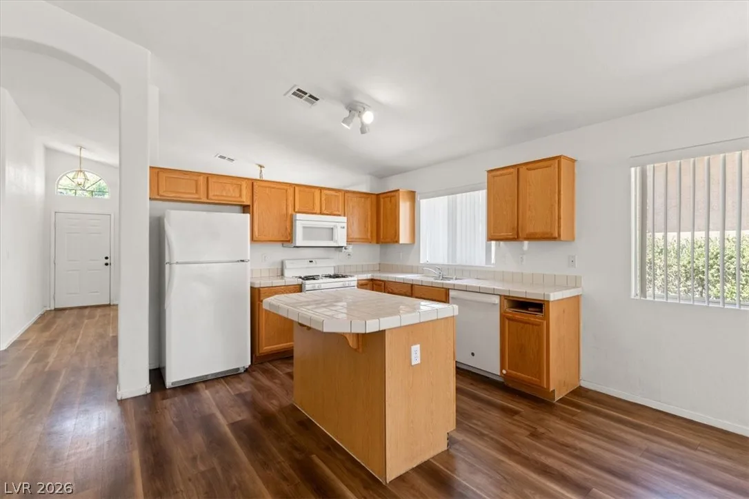 2124 Starline Meadow Place — photo 5