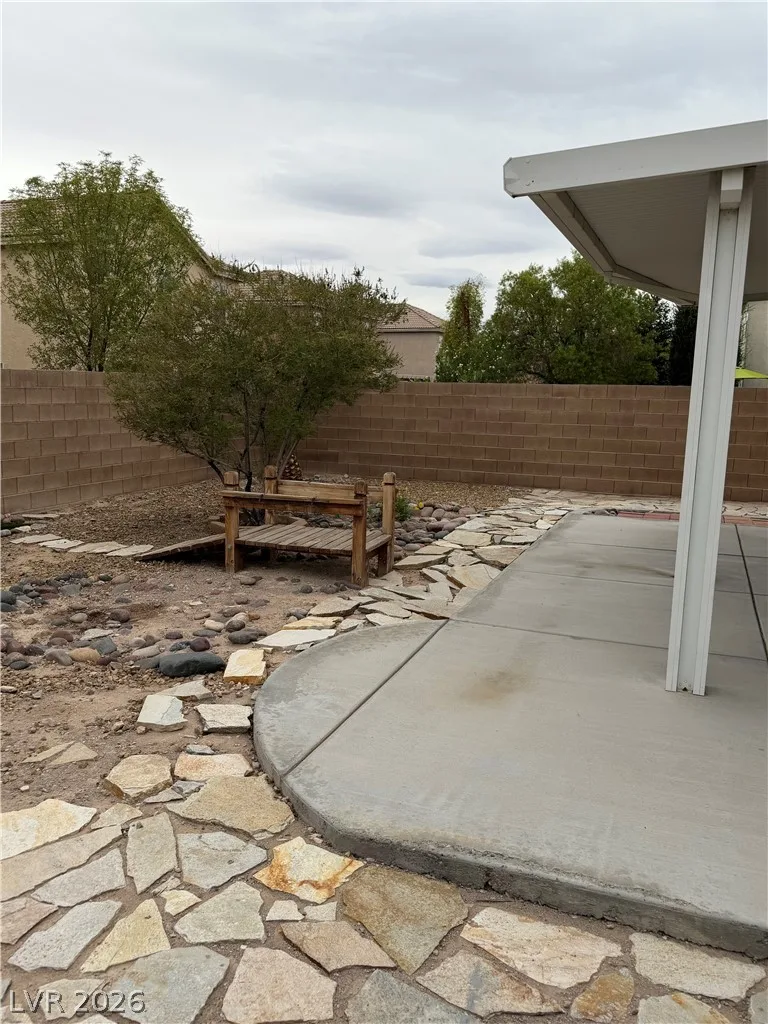 6417 Pronghorn Ridge Avenue — photo 3